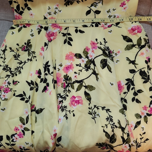 Maison Jules Floral Dress size 2 - Picture 10 of 10